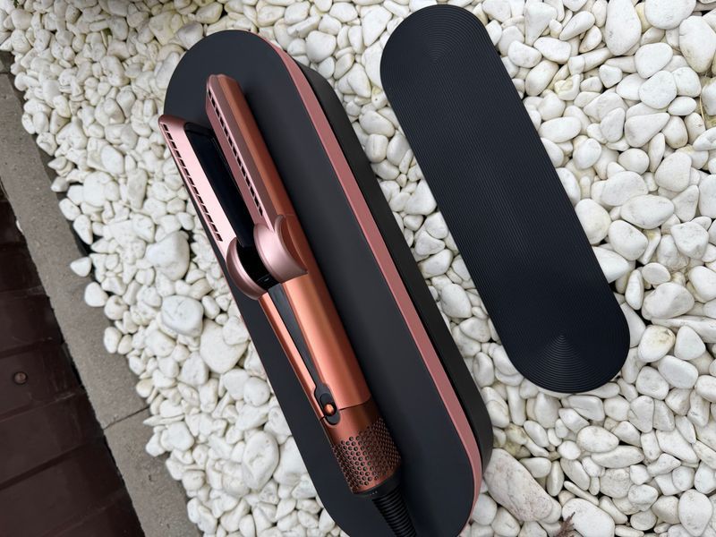 Выпрямитель для волос с Кейсом HT01 Airstrait Amber Silk Цвет: Золотой Id_007_1_1 фото
